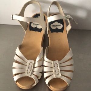 Swedish hasbeens for H&M white clog Sandler